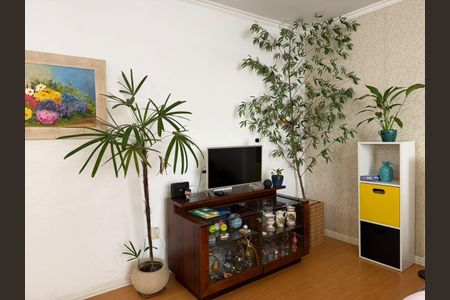 Apartamento para alugar com 130m², 3 quartos e sem vaga Apartamento para alugar com 130m², 3 quartos e sem vagaSala