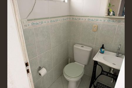 Apartamento para alugar com 130m², 3 quartos e sem vaga Apartamento para alugar com 130m², 3 quartos e sem vagaBanheiro