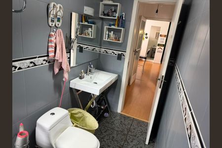 Apartamento para alugar com 130m², 3 quartos e sem vaga Apartamento para alugar com 130m², 3 quartos e sem vagaBanheiro