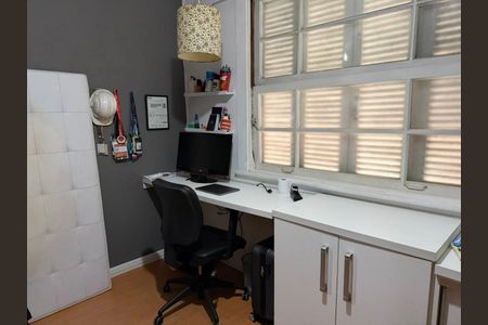 Apartamento para alugar com 130m², 3 quartos e sem vaga Apartamento para alugar com 130m², 3 quartos e sem vagaQuarto