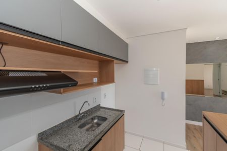 Apartamento para alugar com 43m², 2 quartos e 1 vaga Apartamento para alugar com 43m², 2 quartos e 1 vagaCozinha e Área de serviço