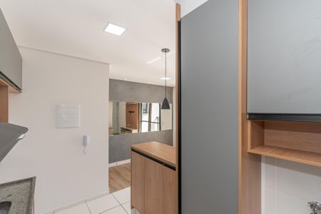 Apartamento para alugar com 43m², 2 quartos e 1 vaga Apartamento para alugar com 43m², 2 quartos e 1 vagaCozinha e Área de serviço