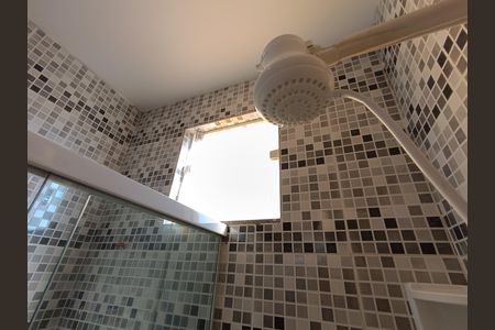 Casa de condomínio para alugar com 70m², 2 quartos e 1 vaga Casa de condomínio para alugar com 70m², 2 quartos e 1 vagaBANHEIRO 1