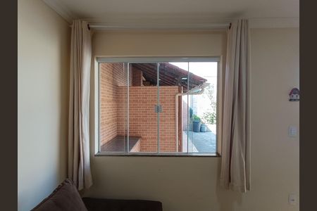 Casa de condomínio para alugar com 70m², 2 quartos e 1 vaga Casa de condomínio para alugar com 70m², 2 quartos e 1 vagaSALA