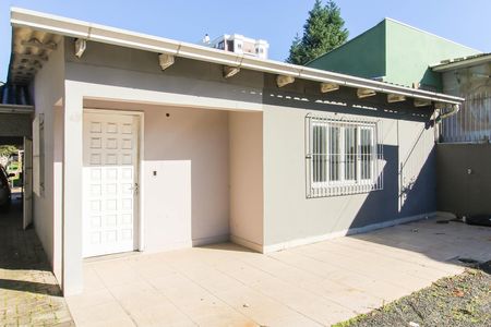 Casa para alugar com 128m², 3 quartos e 5 vagas Casa para alugar com 128m², 3 quartos e 5 vagasÁrea externa