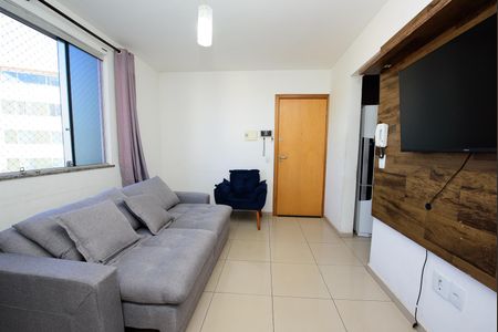 Sala de apartamento à venda com 2 quartos, 48m² em Diamante, Belo Horizonte