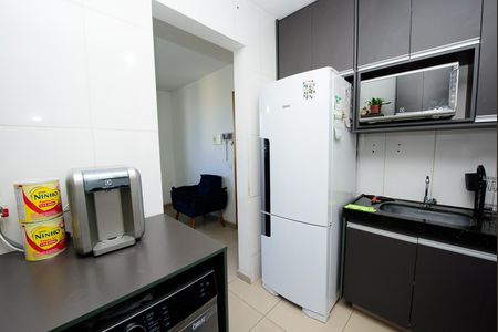 Apartamento à venda com 48m², 2 quartos e 1 vaga Apartamento à venda com 48m², 2 quartos e 1 vagaCozinha