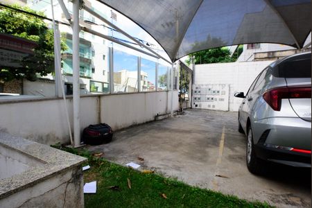 Apartamento à venda com 48m², 2 quartos e 1 vaga Apartamento à venda com 48m², 2 quartos e 1 vagaGaragem