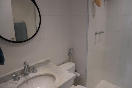 Apartamento à venda com 60m², 1 quarto e 2 vagasBanheiro da Suíte