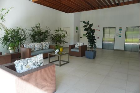 Hall de apartamento para alugar com 1 quarto, 60m² em Centro Empresarial Tamboré, Santana de Parnaíba