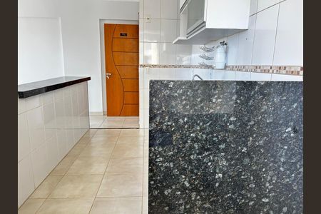 Apartamento para alugar com 67m², 2 quartos e 2 vagas Apartamento para alugar com 67m², 2 quartos e 2 vagasCozinha