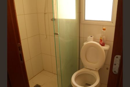 Apartamento para alugar com 67m², 2 quartos e 2 vagas Apartamento para alugar com 67m², 2 quartos e 2 vagasBanheiro