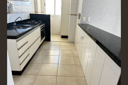 Apartamento para alugar com 67m², 2 quartos e 2 vagas Apartamento para alugar com 67m², 2 quartos e 2 vagasCozinha