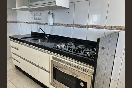 Apartamento para alugar com 67m², 2 quartos e 2 vagas Apartamento para alugar com 67m², 2 quartos e 2 vagasCozinha
