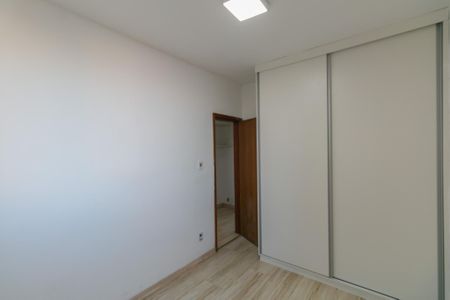 Apartamento à venda com 60m², 2 quartos e 1 vaga