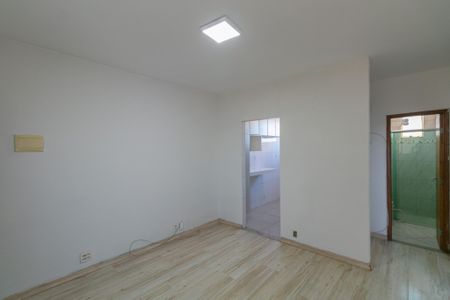 Apartamento à venda com 60m², 2 quartos e 1 vaga