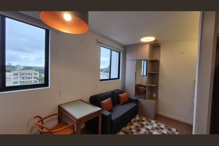 Apartamento para alugar com 31m², 1 quarto e sem vaga