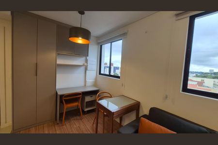 Apartamento para alugar com 31m², 1 quarto e sem vaga
