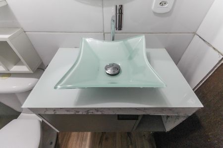 Casa à venda com 100m², 3 quartos e 1 vaga Casa à venda com 100m², 3 quartos e 1 vagaBanheiro