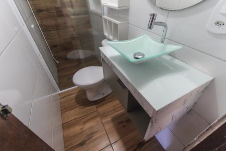 Casa à venda com 100m², 3 quartos e 1 vaga Casa à venda com 100m², 3 quartos e 1 vagaBanheiro