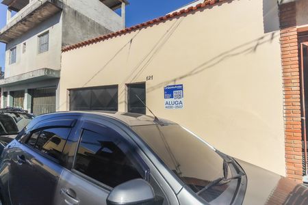 Casa à venda com 100m², 3 quartos e 1 vaga Casa à venda com 100m², 3 quartos e 1 vagaFachada
