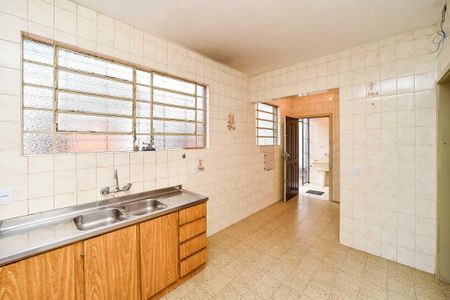 Cozinha de casa à venda com 2 quartos, 558m² em Chácara das Pedras, Porto Alegre