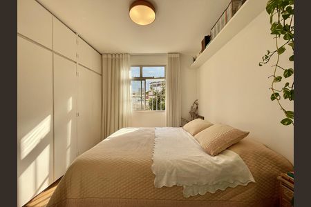 Apartamento para alugar com 110m², 2 quartos e 2 vagas