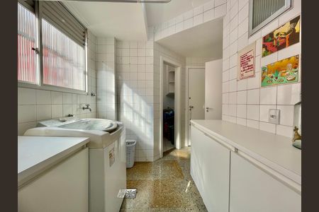 Apartamento para alugar com 2 quartos, 110m² em Serra, Belo Horizonte