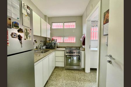 Apartamento para alugar com 110m², 2 quartos e 2 vagas