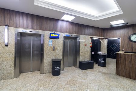 Apartamento para alugar com 56m², 1 quarto e sem vaga Apartamento para alugar com 56m², 1 quarto e sem vagaHall de entrada