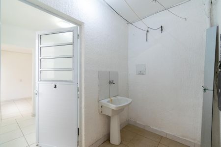 Área de Serviço de casa para alugar com 1 quarto, 45m² em Vila Imperio, São Paulo