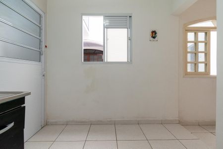 Casa para alugar com 45m², 1 quarto e sem vaga Casa para alugar com 45m², 1 quarto e sem vagaCozinha