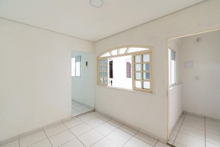 Casa para alugar com 1 quarto, 45m² em Vila Imperio, São Paulo