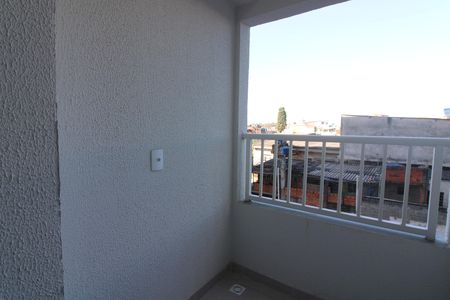 Varanda de apartamento para alugar com 2 quartos, 29m² em Jardim Danfer, São Paulo