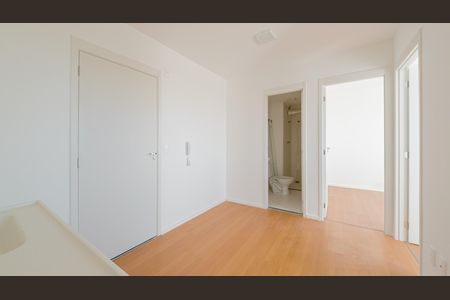Apartamento à venda com 29m², 2 quartos e sem vaga Apartamento à venda com 29m², 2 quartos e sem vagaSala/Cozinha