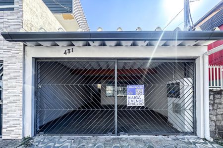 Fachada de casa para alugar com 2 quartos, 100m² em Vila Bertioga, São Paulo