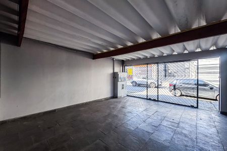 Garagem de casa para alugar com 2 quartos, 100m² em Vila Bertioga, São Paulo
