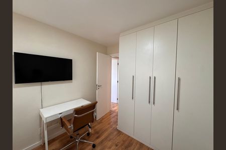 Quarto  de apartamento para alugar com 2 quartos, 69m² em Recreio dos Bandeirantes, Rio de Janeiro