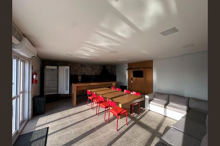 Apartamento para alugar com 54m², 2 quartos e 1 vaga Apartamento para alugar com 54m², 2 quartos e 1 vagaÁrea comum - Salão de festas