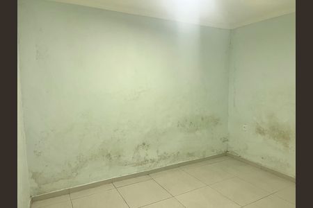 Casa para alugar com 3 quartos, 100m² em Parque dos Bancarios, São Paulo