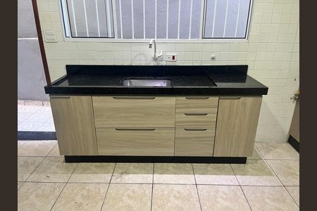 Casa para alugar com 3 quartos, 100m² em Parque dos Bancarios, São Paulo