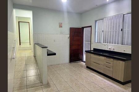 Casa para alugar com 3 quartos, 100m² em Parque dos Bancarios, São Paulo