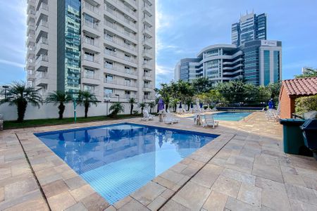 Apartamento à venda com 65m², 3 quartos e 2 vagasÁrea comum - Piscina