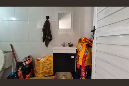 Casa à venda com 300m², 4 quartos e 5 vagas Casa à venda com 300m², 4 quartos e 5 vagasBanheiro