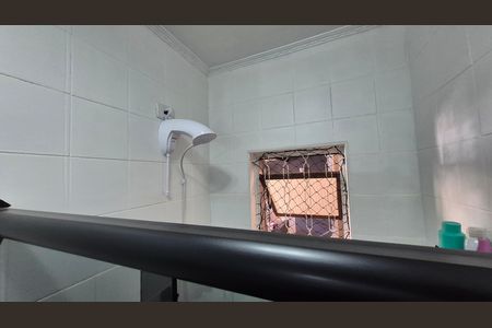 Casa à venda com 300m², 4 quartos e 5 vagas Casa à venda com 300m², 4 quartos e 5 vagasBanheiro - Fundos