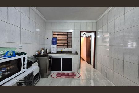 Casa à venda com 300m², 4 quartos e 5 vagas Casa à venda com 300m², 4 quartos e 5 vagasCozinha - Fundos