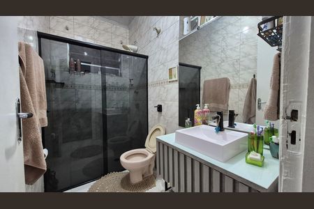 Casa à venda com 300m², 4 quartos e 5 vagas Casa à venda com 300m², 4 quartos e 5 vagasBanheiro