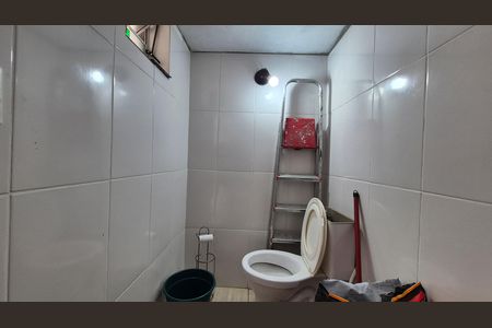 Casa à venda com 300m², 4 quartos e 5 vagas Casa à venda com 300m², 4 quartos e 5 vagasBanheiro