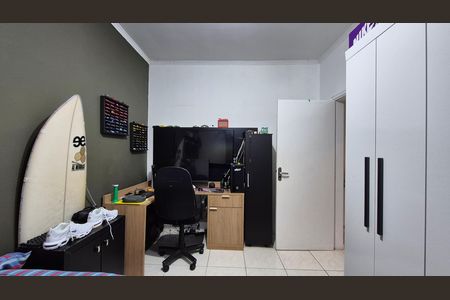 Casa à venda com 300m², 4 quartos e 5 vagas Casa à venda com 300m², 4 quartos e 5 vagasQuarto 3