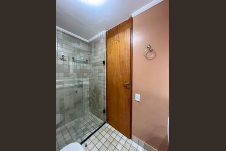 Banheiro de apartamento para alugar com 3 quartos, 64m² em Vila Vera, São Paulo